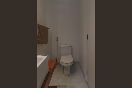 Apartamento à venda com 182m², 5 quartos e 3 vagasBanheiro da Suíte 2