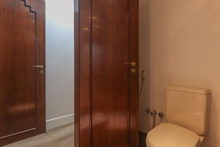 Apartamento à venda com 182m², 5 quartos e 3 vagasBanheiro da Suíte 3