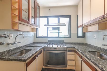 Apartamento à venda com 182m², 5 quartos e 3 vagasCozinha