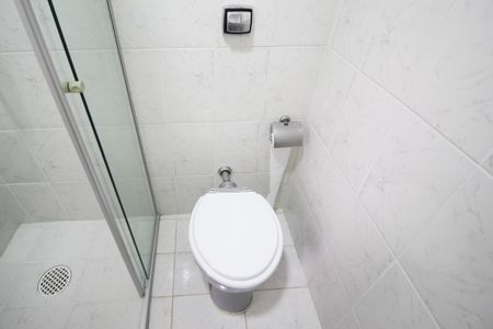 Banheiro 1  de apartamento para alugar com 2 quartos, 87m² em Vila Nova Conceição, São Paulo