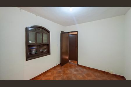 Casa para alugar com 350m², 4 quartos e 5 vagas
