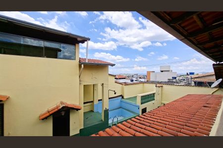 Casa para alugar com 350m², 4 quartos e 5 vagas