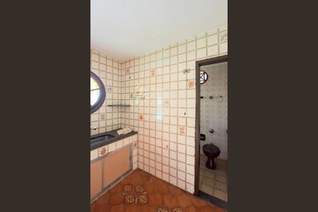 Casa para alugar com 350m², 4 quartos e 5 vagas