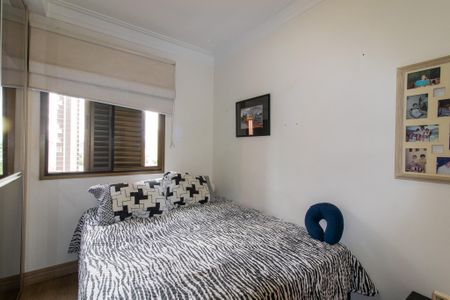 Apartamento à venda com 152m², 4 quartos e 2 vagas Apartamento à venda com 152m², 4 quartos e 2 vagasQuarto 3