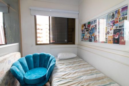 Apartamento à venda com 152m², 4 quartos e 2 vagas Apartamento à venda com 152m², 4 quartos e 2 vagasQuarto 2