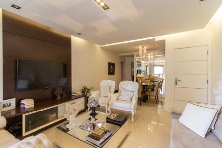 Apartamento à venda com 152m², 4 quartos e 2 vagas Apartamento à venda com 152m², 4 quartos e 2 vagasSala