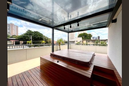 Apartamento à venda com 228m², 3 quartos e 2 vagas Apartamento à venda com 228m², 3 quartos e 2 vagasGarden