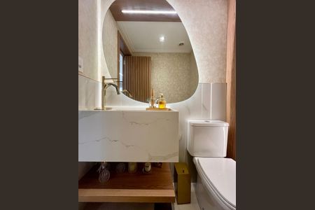 Apartamento à venda com 228m², 3 quartos e 2 vagas Apartamento à venda com 228m², 3 quartos e 2 vagasLavabo