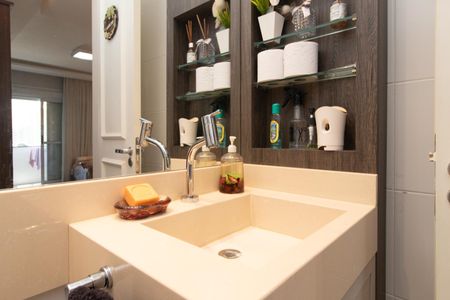 Apartamento à venda com 68m², 2 quartos e 1 vagaLavabo