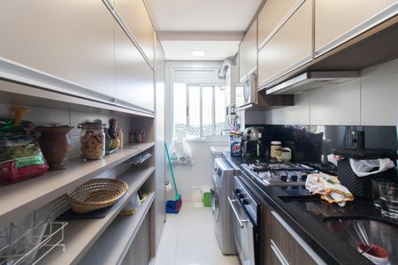 Apartamento à venda com 68m², 2 quartos e 1 vagaCozinha