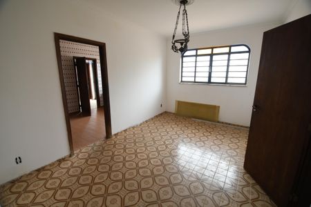Sala 2 de casa para alugar com 3 quartos, 330m² em Jardim Quarto Centenário, Campinas