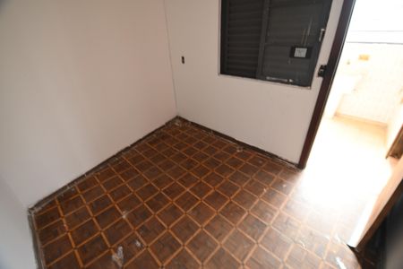 Casa à venda com 330m², 3 quartos e 4 vagasQuarto de Serviço