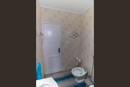 Apartamento à venda com 122m², 3 quartos e sem vagaBanheiro