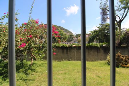 Quarto 1 - Vista de apartamento à venda com 2 quartos, 45m² em Anil, Rio de Janeiro