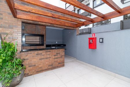 Apartamento à venda com 64m², 2 quartos e 1 vaga Apartamento à venda com 64m², 2 quartos e 1 vagaÁrea comum - Churrasqueira