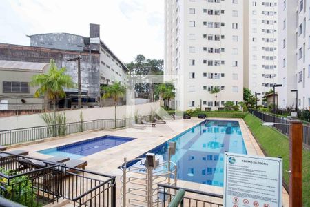 Apartamento para alugar com 48m², 2 quartos e 1 vaga Apartamento para alugar com 48m², 2 quartos e 1 vagaÁrea comum - Piscina