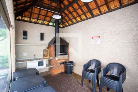 Apartamento para alugar com 48m², 2 quartos e 1 vaga Apartamento para alugar com 48m², 2 quartos e 1 vagaÁrea comum - Churrasqueira