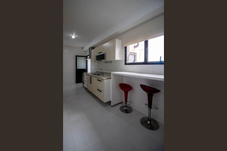 Apartamento para alugar com 192m², 5 quartos e 4 vagas Apartamento para alugar com 192m², 5 quartos e 4 vagasCozinha