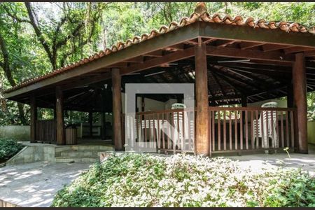 Apartamento para alugar com 192m², 5 quartos e 4 vagas Apartamento para alugar com 192m², 5 quartos e 4 vagasÁrea comum - Churrasqueira