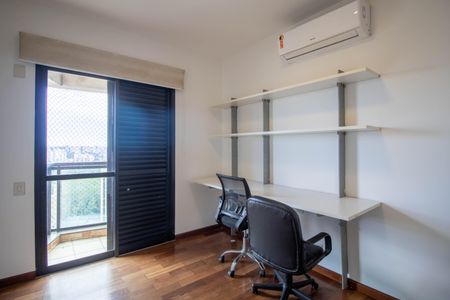 Apartamento para alugar com 192m², 5 quartos e 4 vagas Apartamento para alugar com 192m², 5 quartos e 4 vagas Suíte 2