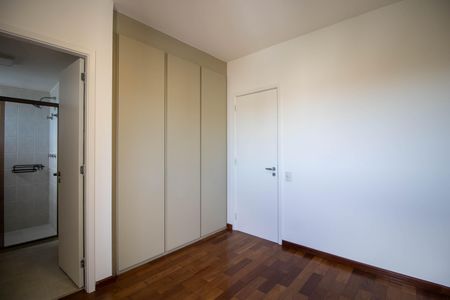 Apartamento para alugar com 192m², 5 quartos e 4 vagas Apartamento para alugar com 192m², 5 quartos e 4 vagasSuíte 1