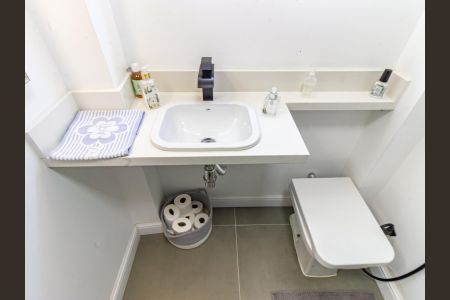 Apartamento à venda com 100m², 2 quartos e 1 vagaBanheiro da Suíte