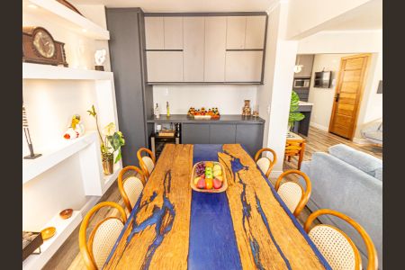 Apartamento à venda com 100m², 2 quartos e 1 vagaSala de Jantar