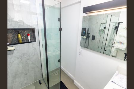 Apartamento à venda com 100m², 2 quartos e 1 vagaBanheiro da Suíte