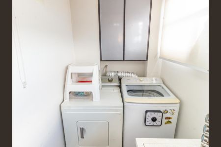 Apartamento à venda com 100m², 2 quartos e 1 vagaCozinha e Área de Serviço