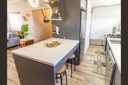 Apartamento à venda com 100m², 2 quartos e 1 vagaCozinha e Área de Serviço