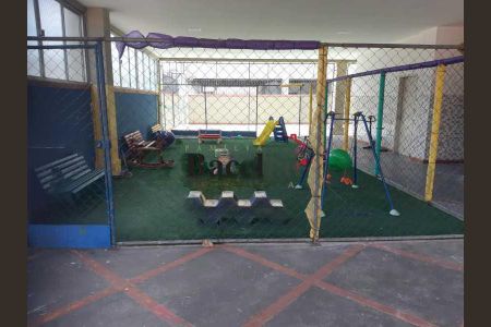 Apartamento à venda com 71m², 2 quartos e 1 vaga