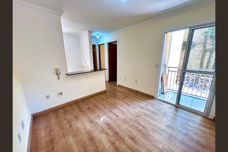 Sala de apartamento para alugar com 2 quartos, 55m² em Vila Nova Bonsucesso, Guarulhos
