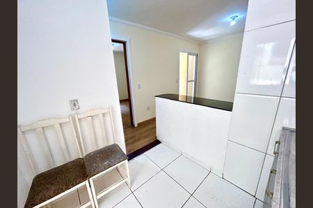 Cozinha de apartamento para alugar com 2 quartos, 55m² em Vila Nova Bonsucesso, Guarulhos