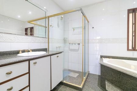 Casa de Condomínio à venda com 3 quartos, 241m² em Anil, Rio de Janeiro