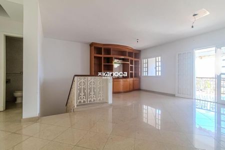 Casa de Condomínio à venda com 3 quartos, 241m² em Anil, Rio de Janeiro