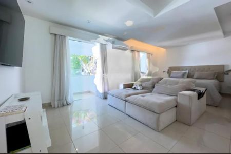 Casa à venda com 6 quartos, 430m² em Barra da Tijuca, Rio de Janeiro