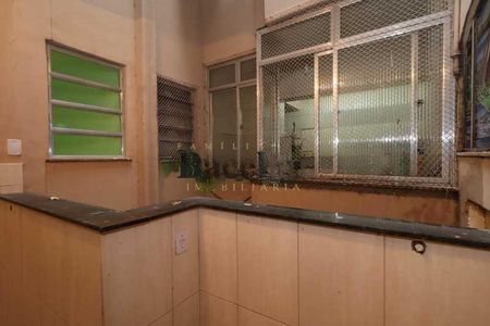 Apartamento à venda com 70m², 2 quartos e sem vaga