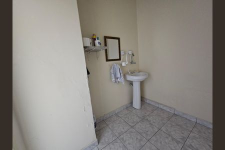 Casa para alugar com 236m², 5 quartos e 3 vagasLavabo