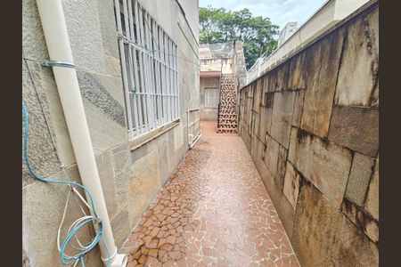 Casa para alugar com 236m², 5 quartos e 3 vagasQuintal