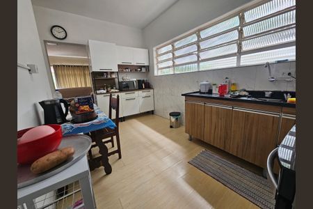 Casa para alugar com 236m², 5 quartos e 3 vagasCozinha