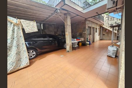 Casa para alugar com 236m², 5 quartos e 3 vagasGaragem 1