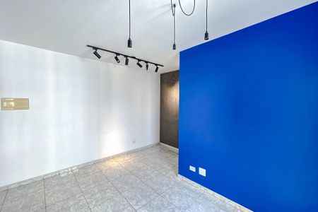 Sala de kitnet/studio para alugar com 1 quarto, 40m² em Liberdade, São Paulo
