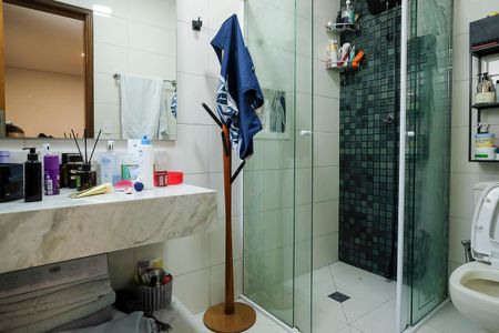 Apartamento à venda com 466m², 8 quartos e 8 vagasBanheiro da suíte