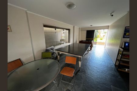 Apartamento à venda com 60m², 2 quartos e 1 vagaMercado/Salao de Jogos