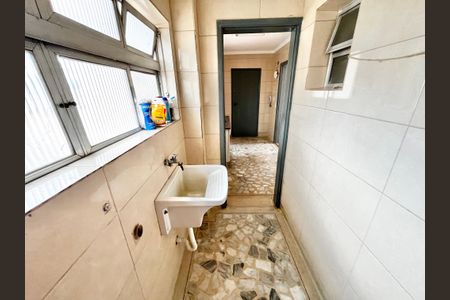 Apartamento à venda com 60m², 2 quartos e 1 vagaÁrea de Serviço