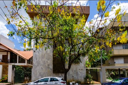 Apartamento à venda com 110m², 3 quartos e 1 vagaFachada