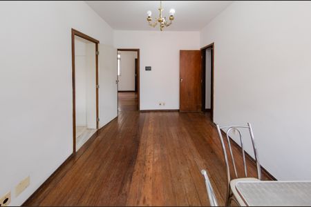 Sala 2 de apartamento à venda com 3 quartos, 110m² em Santa Lúcia, Belo Horizonte