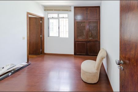Apartamento à venda com 110m², 3 quartos e 1 vagaQuarto 2