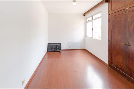 Apartamento à venda com 110m², 3 quartos e 1 vagaQuarto 1