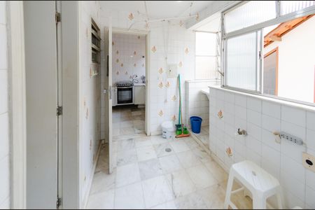 Apartamento à venda com 110m², 3 quartos e 1 vaga Apartamento à venda com 110m², 3 quartos e 1 vagaÁrea de serviço